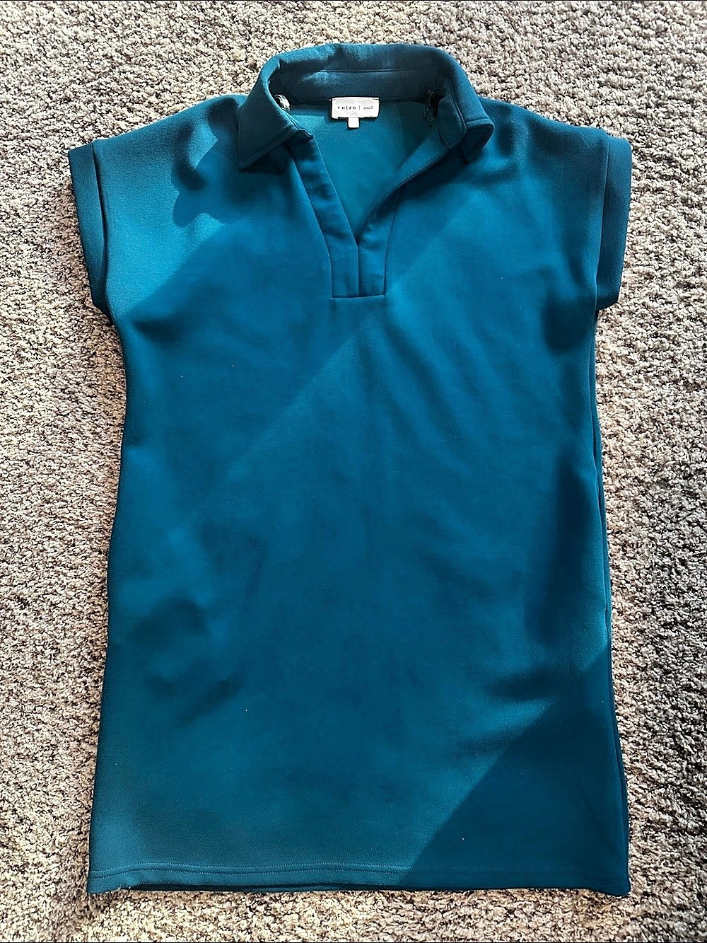 entro Short Sleeve Top in Blue Size Small Like New